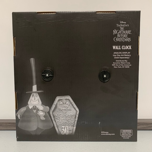 Disney's The Nightmare Before Christmas Analog Wall Clock-New in Box - Picture 2 of 5